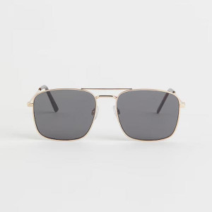 Men Black Lens & Gold-Toned Frame Square Sunglasses