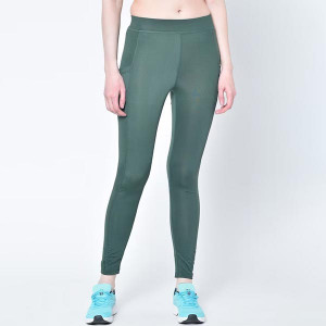 Women Green Solid Stretchable Yoga Tights