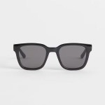 Men Black Square Sunglasses With UV Protected Lens
